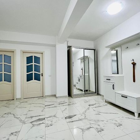 Appartamento Altheda Living White House 29F-2 Suceava Esterno foto