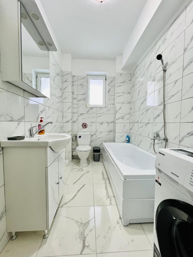 Appartamento Altheda Living White House 29F-2 Suceava Esterno foto