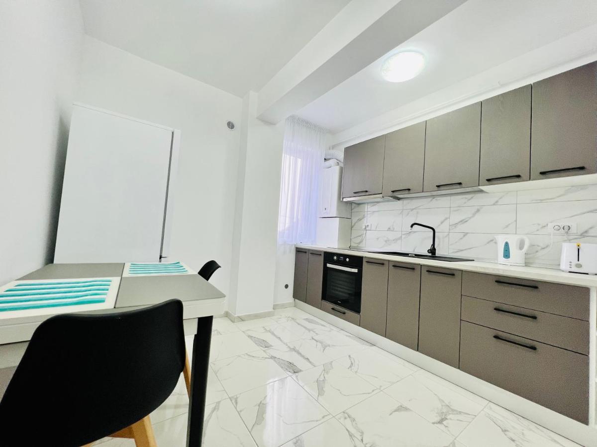 Appartamento Altheda Living White House 29F-2 Suceava Esterno foto